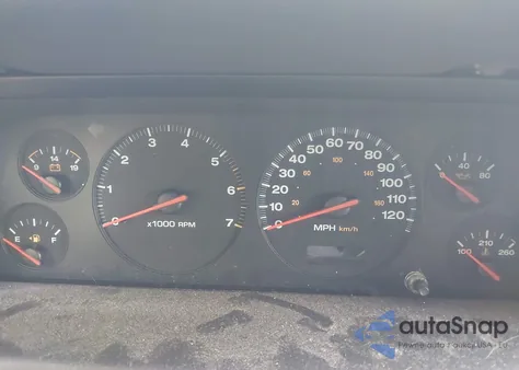 2000 Jeep Grand Cherokee Laredo z USA, uszkodzony, nr VIN 1J4GW48S7YC409319